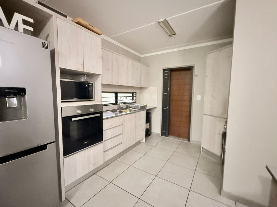 3 Bedroom Property for Sale in Amberfield Gauteng