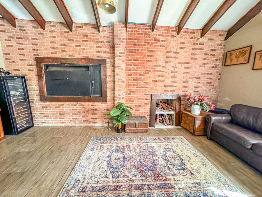 27 Bedroom Property for Sale in Lanseria Gauteng
