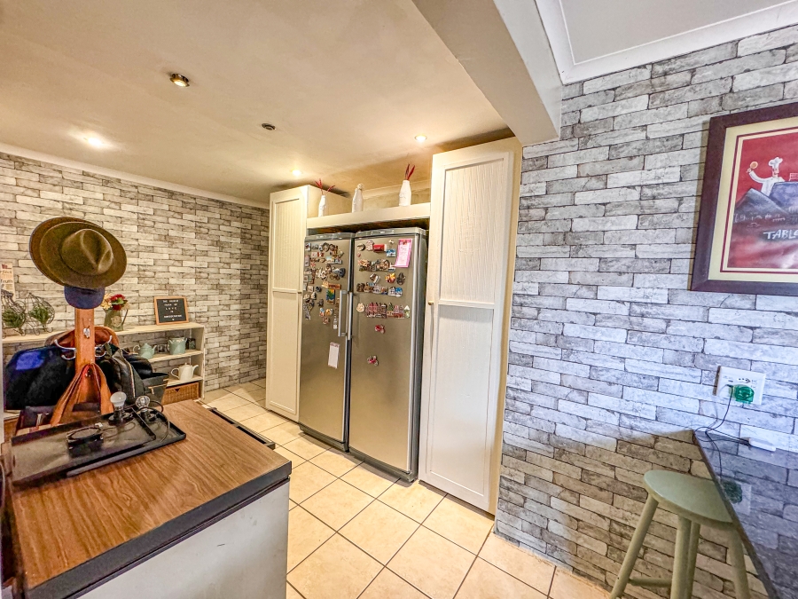 27 Bedroom Property for Sale in Lanseria Gauteng
