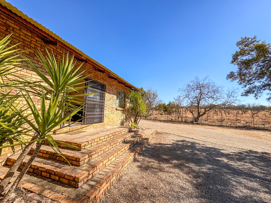 27 Bedroom Property for Sale in Lanseria Gauteng