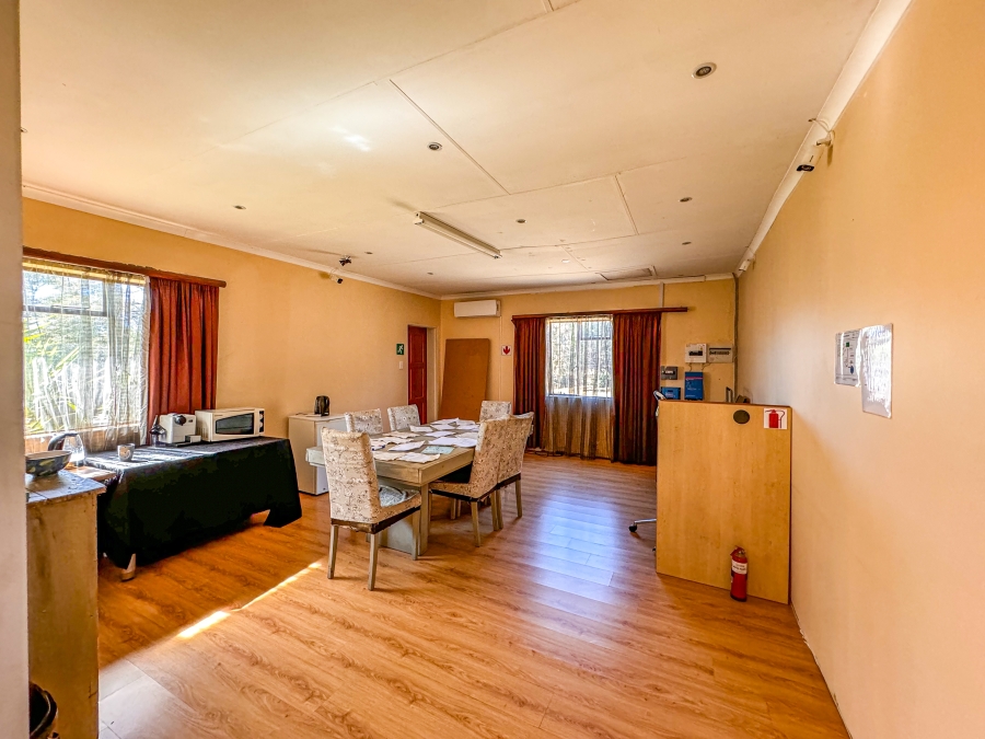 27 Bedroom Property for Sale in Lanseria Gauteng