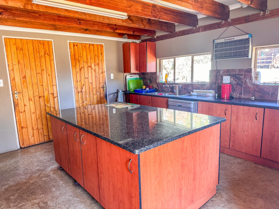 27 Bedroom Property for Sale in Lanseria Gauteng