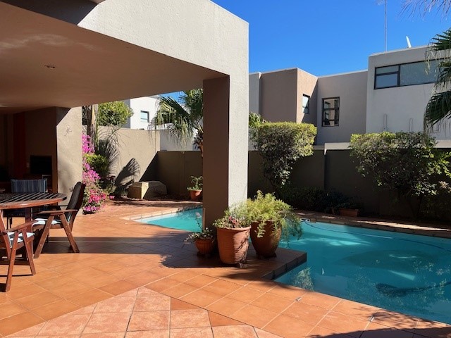5 Bedroom Property for Sale in Bedfordview Gauteng