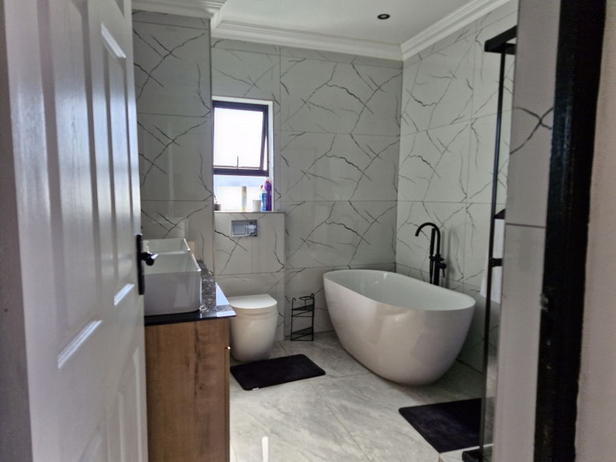 4 Bedroom Property for Sale in Rayton Gauteng