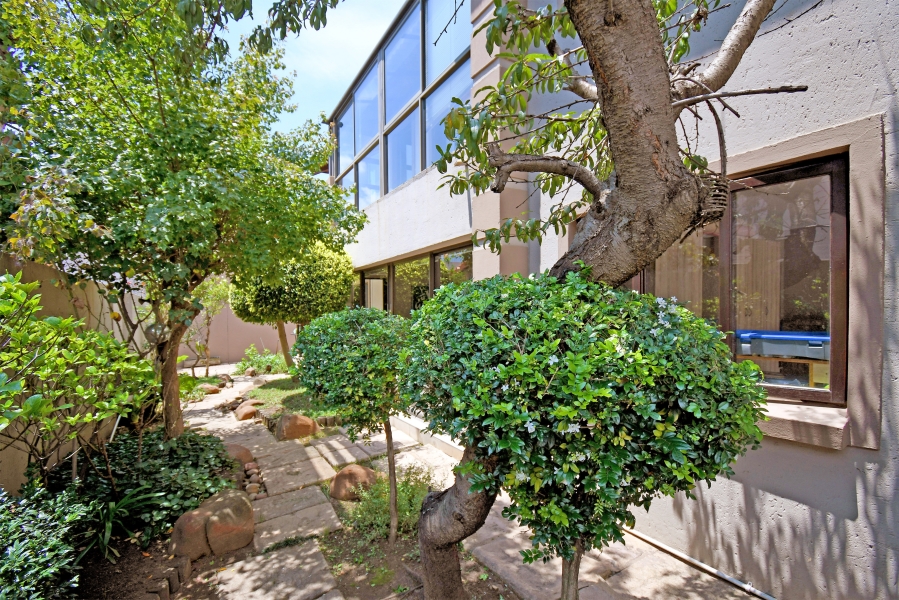 4 Bedroom Property for Sale in Bedfordview Gauteng