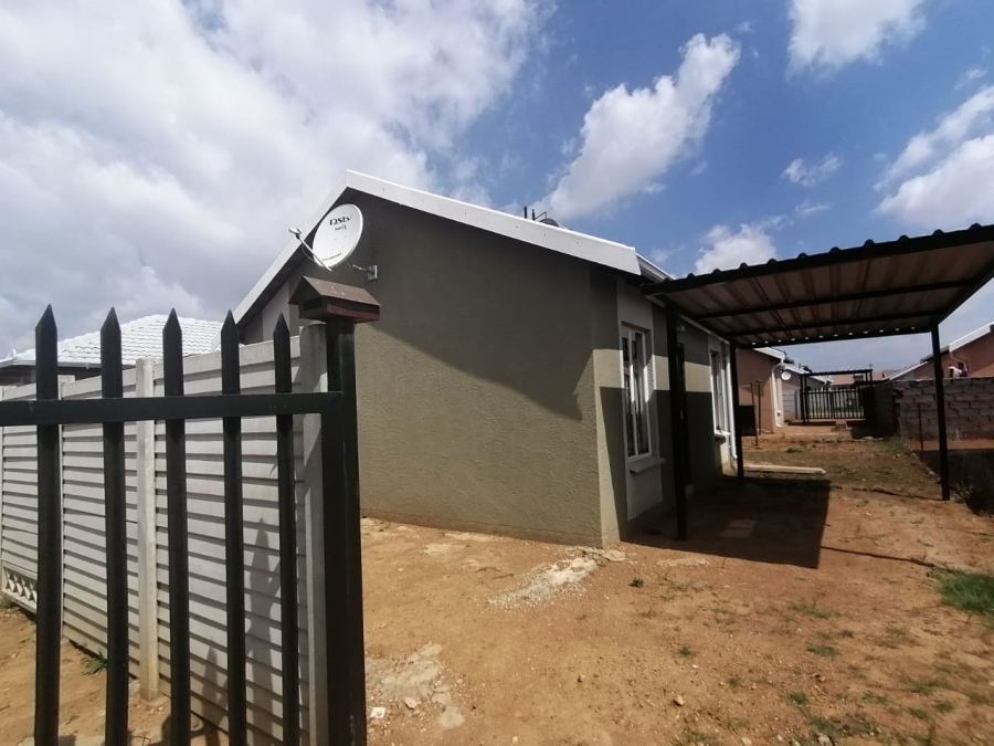 2 Bedroom Property for Sale in Windmill Park Gauteng