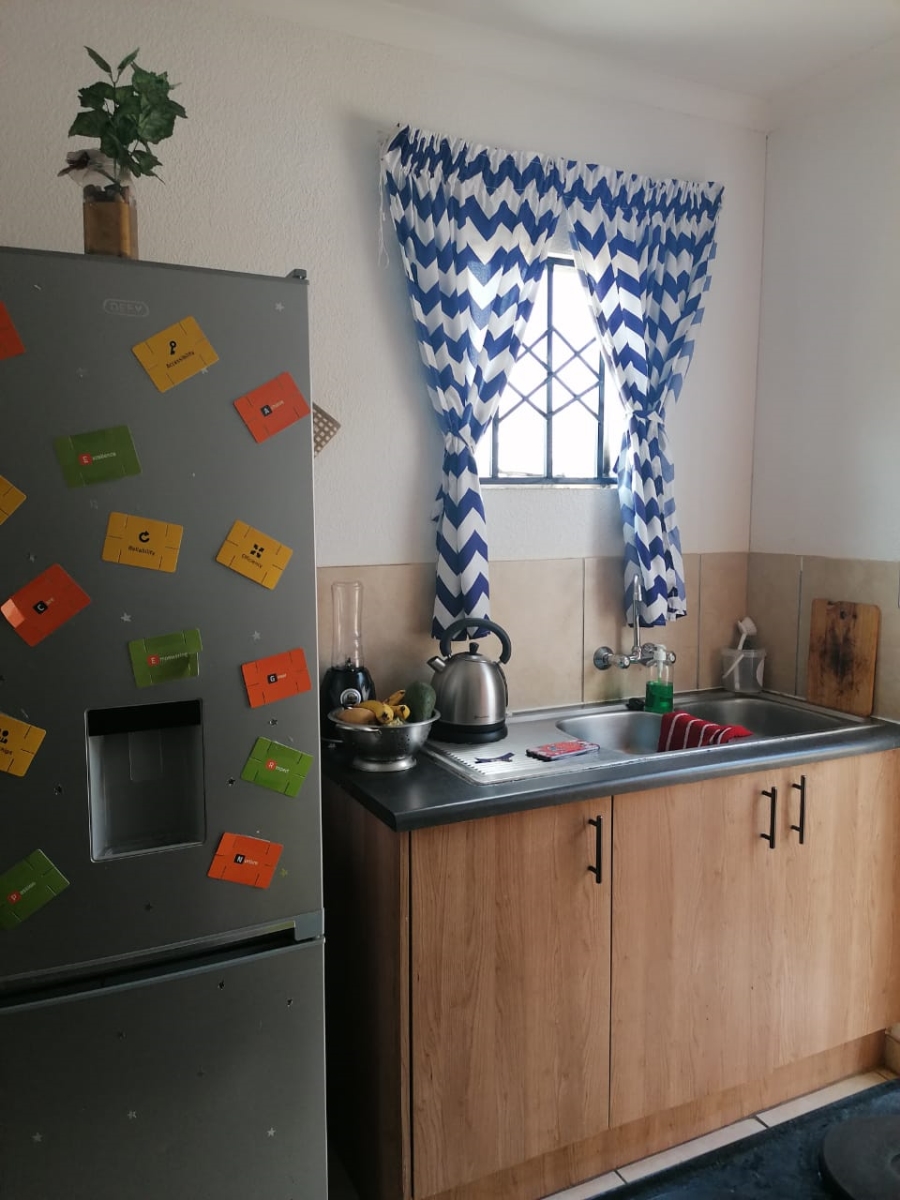 2 Bedroom Property for Sale in Windmill Park Gauteng