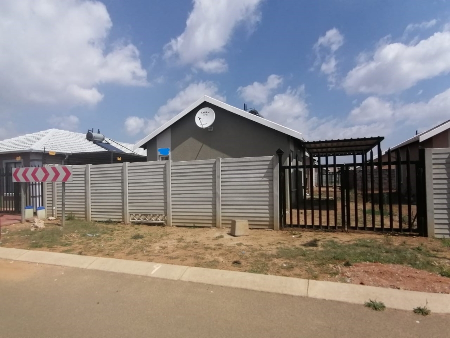 2 Bedroom Property for Sale in Windmill Park Gauteng