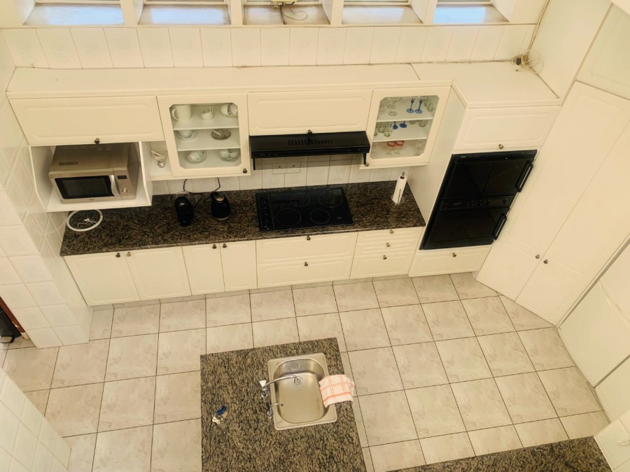 To Let 4 Bedroom Property for Rent in Kensington Gauteng