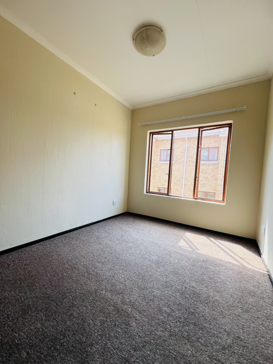 2 Bedroom Property for Sale in Randpark Ridge Gauteng