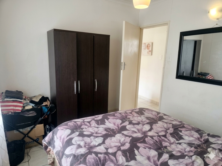 2 Bedroom Property for Sale in Palm Springs Gauteng