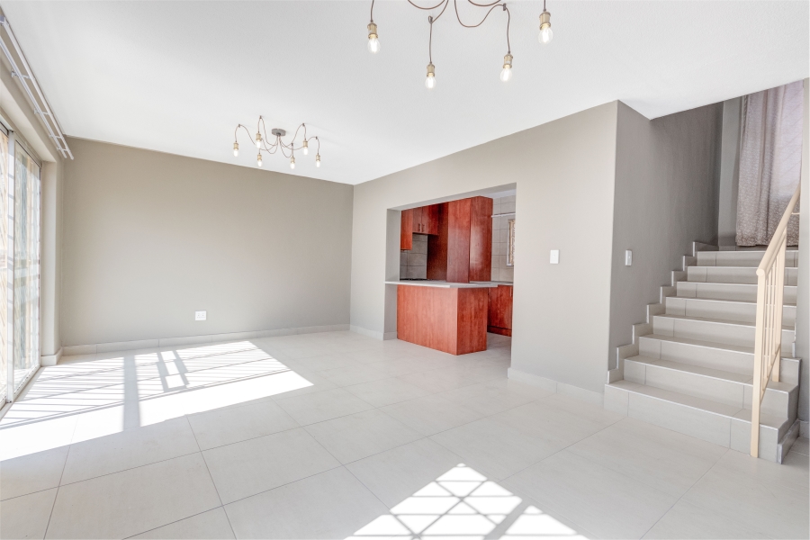 3 Bedroom Property for Sale in Olivedale Gauteng