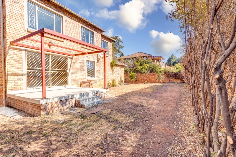 3 Bedroom Property for Sale in Olivedale Gauteng