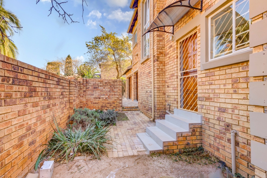 3 Bedroom Property for Sale in Olivedale Gauteng