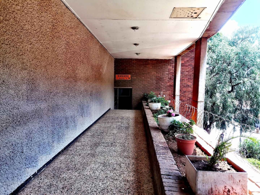 2 Bedroom Property for Sale in Yeoville Gauteng