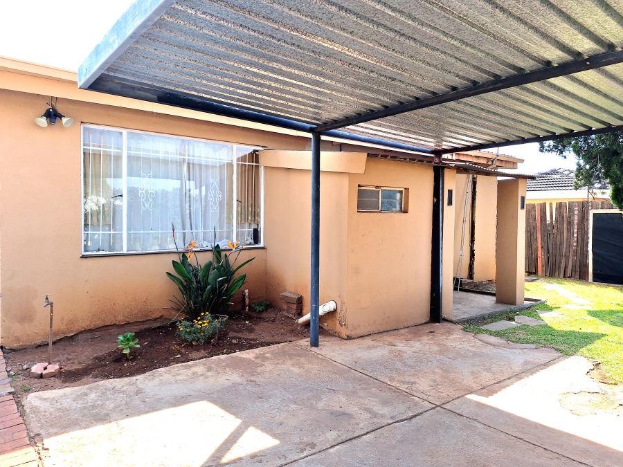 3 Bedroom Property for Sale in Sophiatown Gauteng