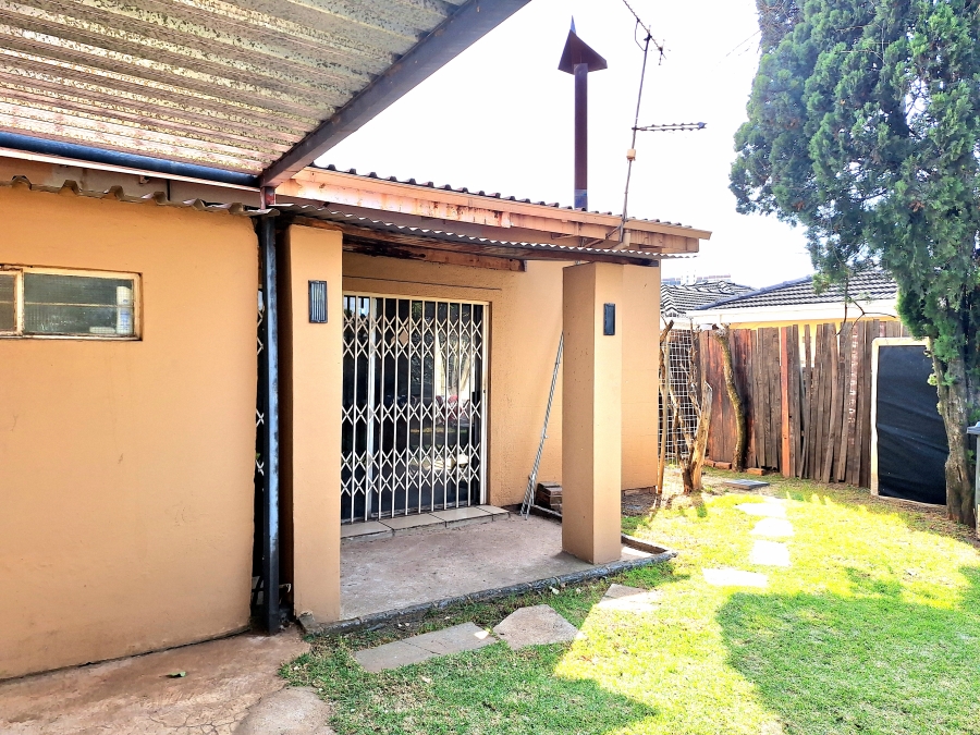 3 Bedroom Property for Sale in Sophiatown Gauteng