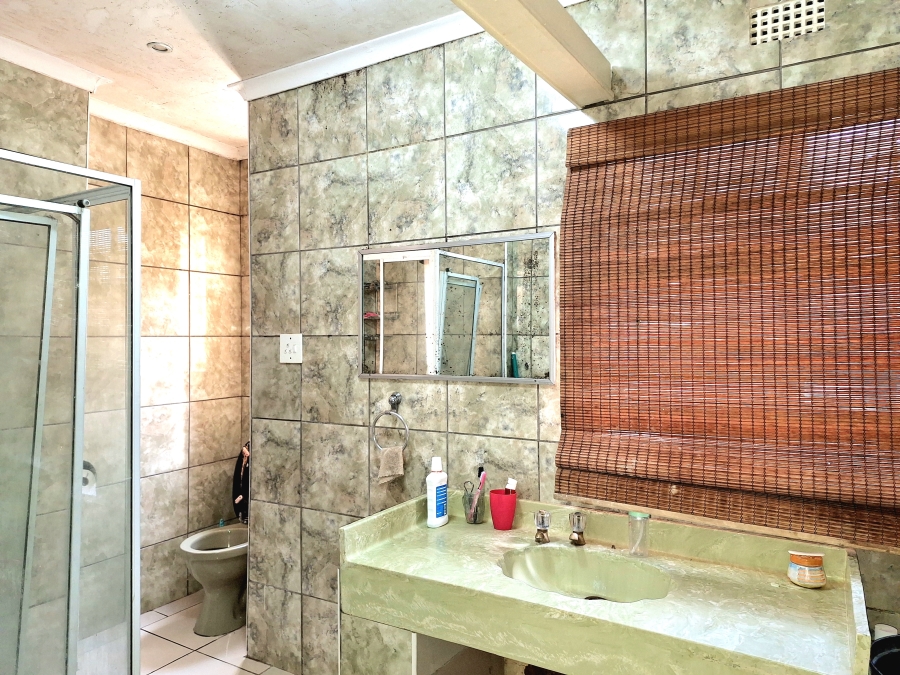 3 Bedroom Property for Sale in Sophiatown Gauteng