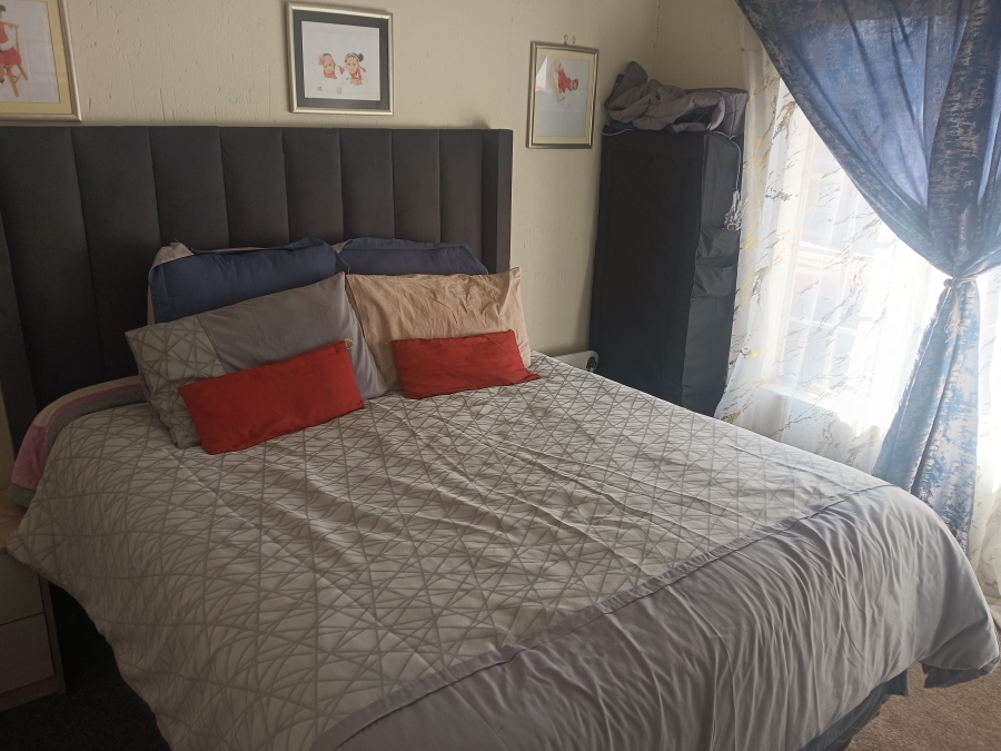 2 Bedroom Property for Sale in Comet Gauteng