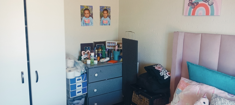 2 Bedroom Property for Sale in Comet Gauteng