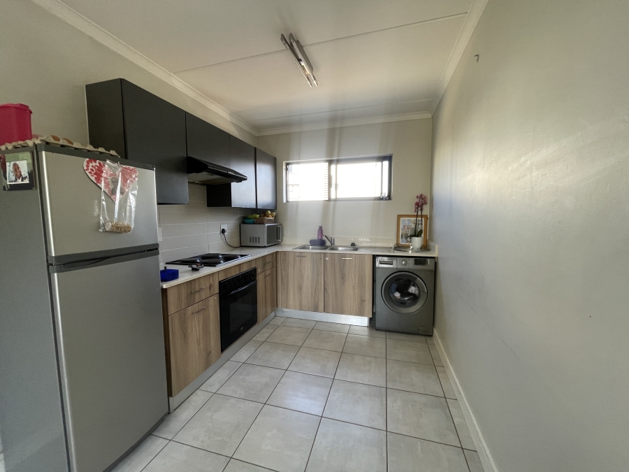 2 Bedroom Property for Sale in Linbro Park Gauteng