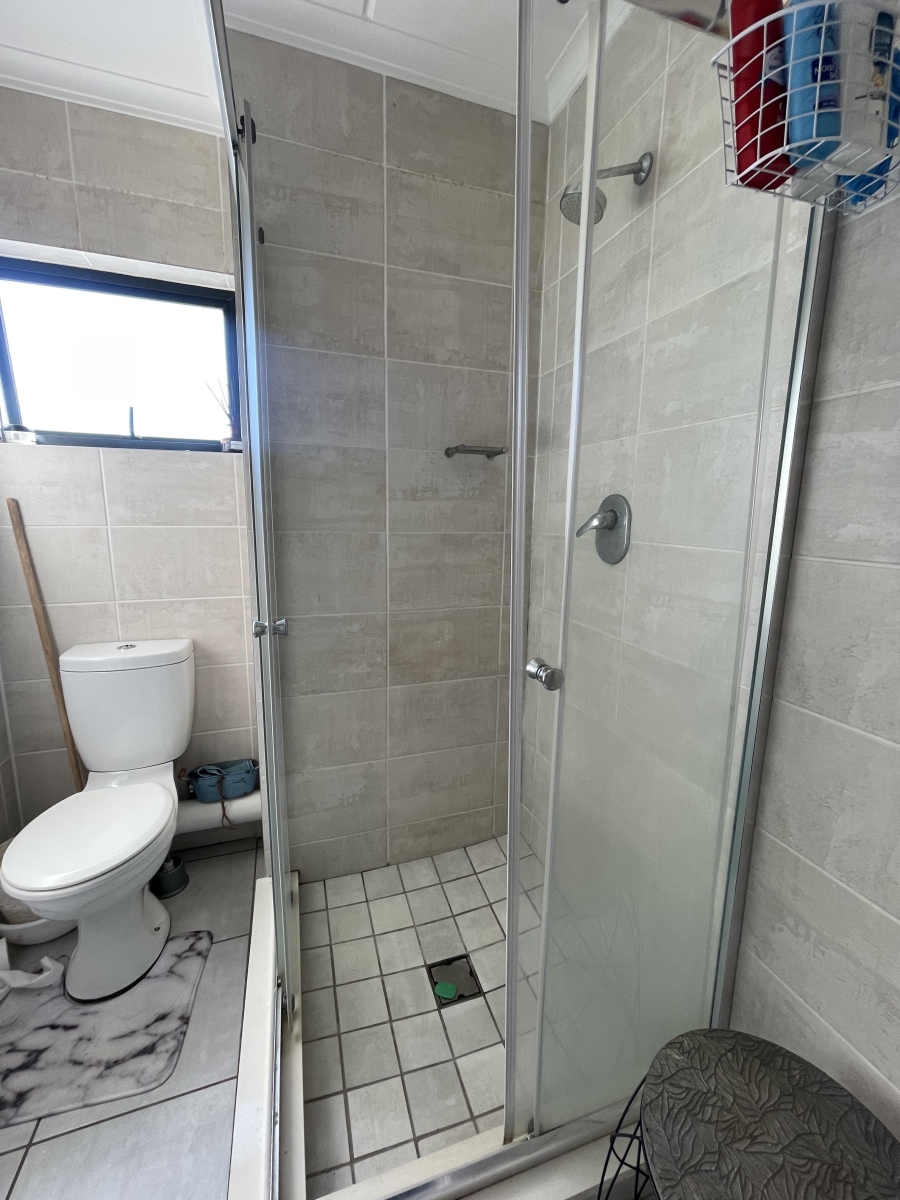 2 Bedroom Property for Sale in Linbro Park Gauteng