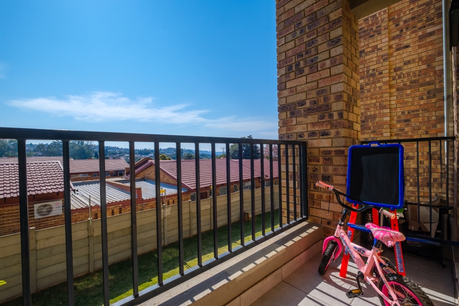 1 Bedroom Property for Sale in Whiteridge Gauteng