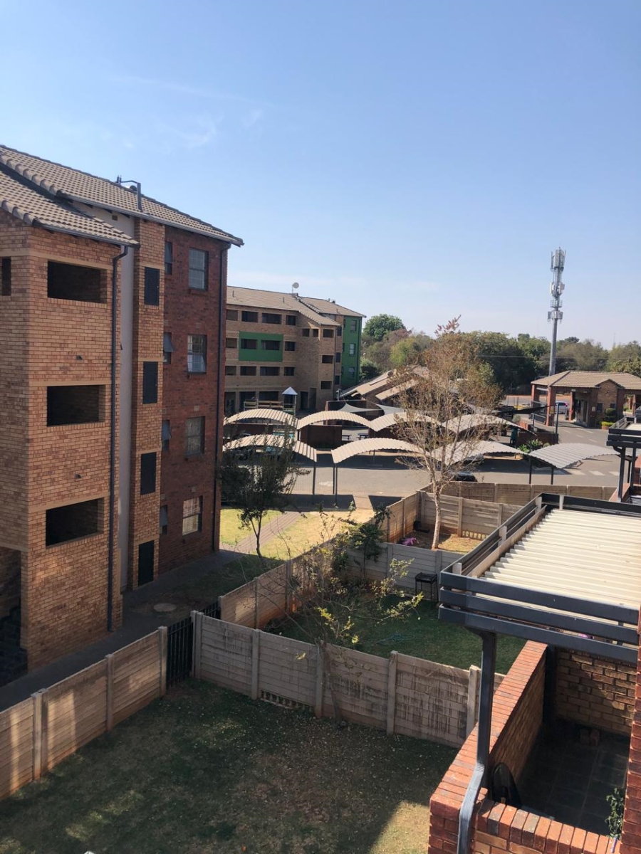 2 Bedroom Property for Sale in Montana Gauteng