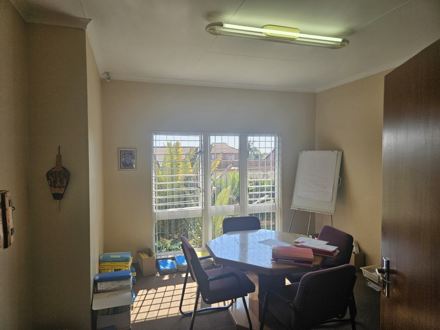 Commercial Property for Sale in Magalieskruin Gauteng