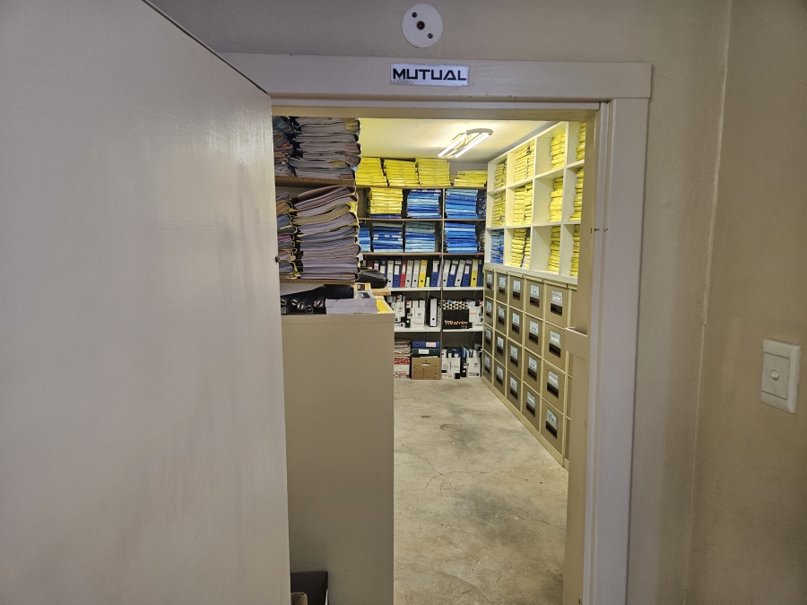 Commercial Property for Sale in Magalieskruin Gauteng