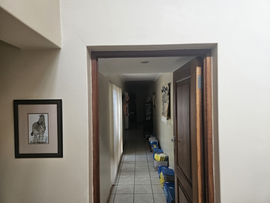 Commercial Property for Sale in Magalieskruin Gauteng