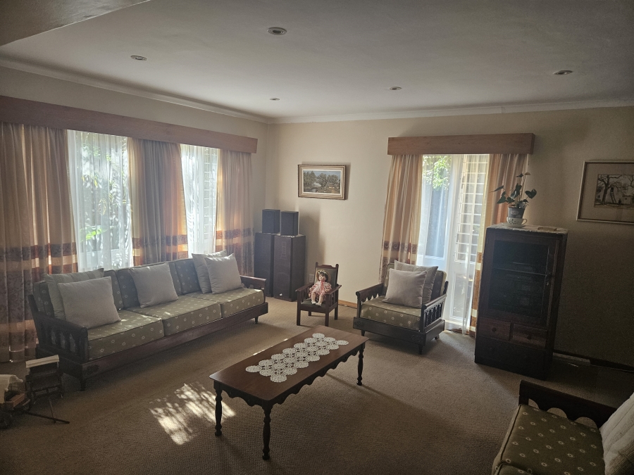 Commercial Property for Sale in Magalieskruin Gauteng
