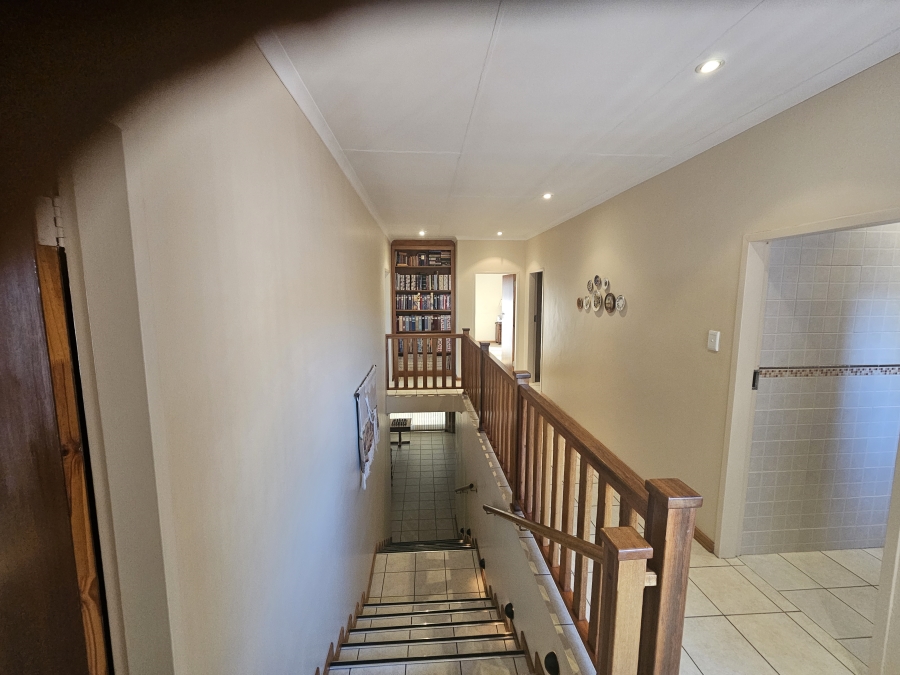Commercial Property for Sale in Magalieskruin Gauteng