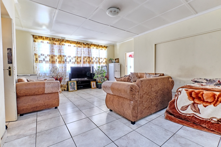 5 Bedroom Property for Sale in Observatory Gauteng