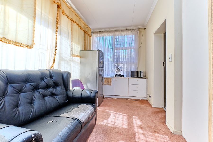 5 Bedroom Property for Sale in Observatory Gauteng