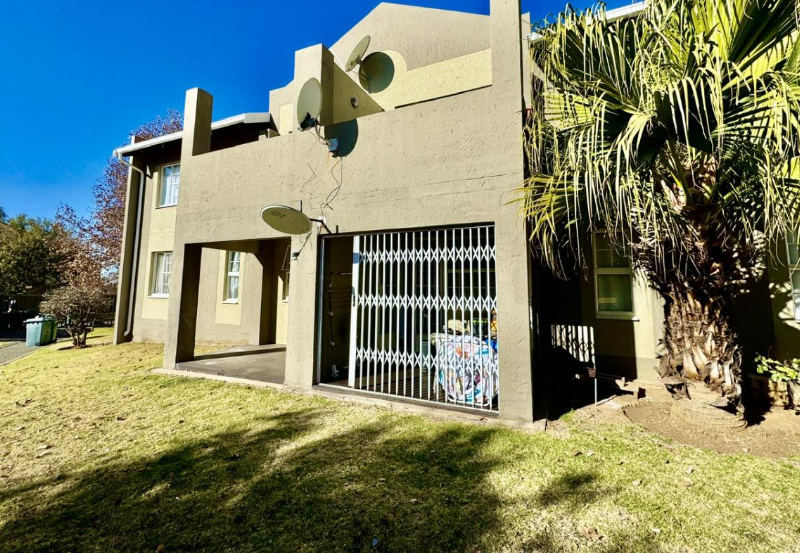 2 Bedroom Property for Sale in Meyersdal Gauteng