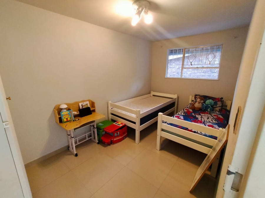 2 Bedroom Property for Sale in Robindale Gauteng