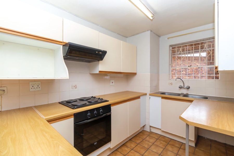 2 Bedroom Property for Sale in Robindale Gauteng