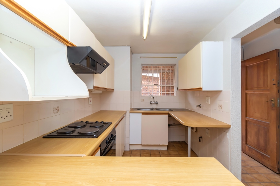 2 Bedroom Property for Sale in Robindale Gauteng