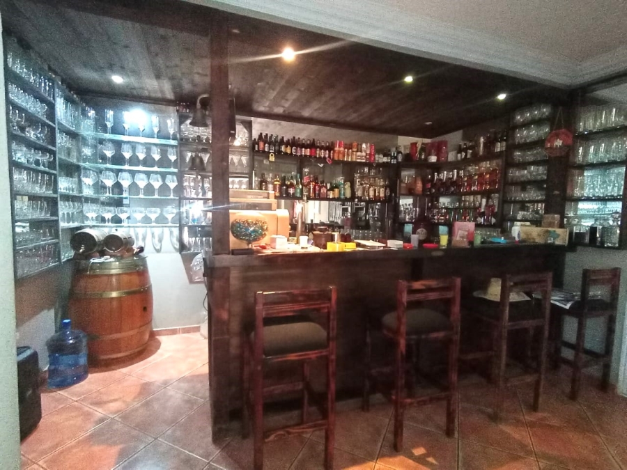 4 Bedroom Property for Sale in Risiville Gauteng