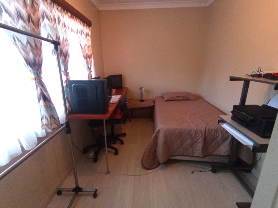 4 Bedroom Property for Sale in Risiville Gauteng