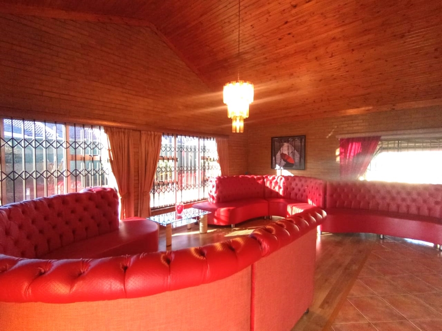 4 Bedroom Property for Sale in Risiville Gauteng