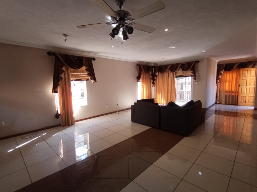 4 Bedroom Property for Sale in Risiville Gauteng