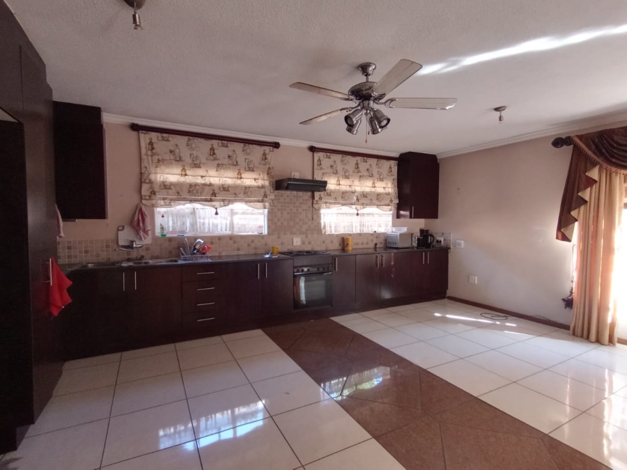 4 Bedroom Property for Sale in Risiville Gauteng