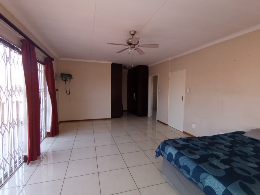 4 Bedroom Property for Sale in Risiville Gauteng