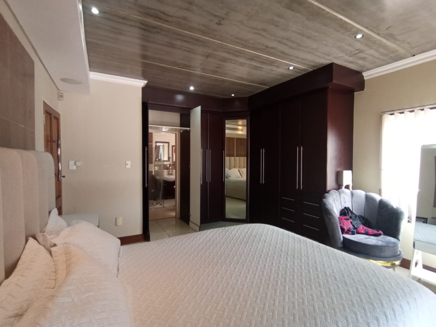 4 Bedroom Property for Sale in Risiville Gauteng