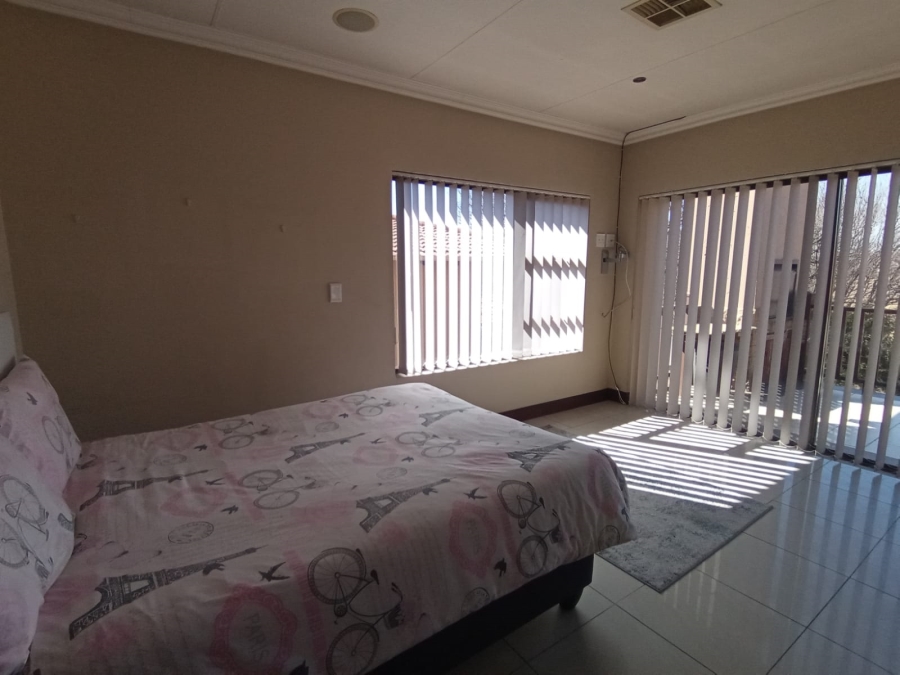 4 Bedroom Property for Sale in Risiville Gauteng