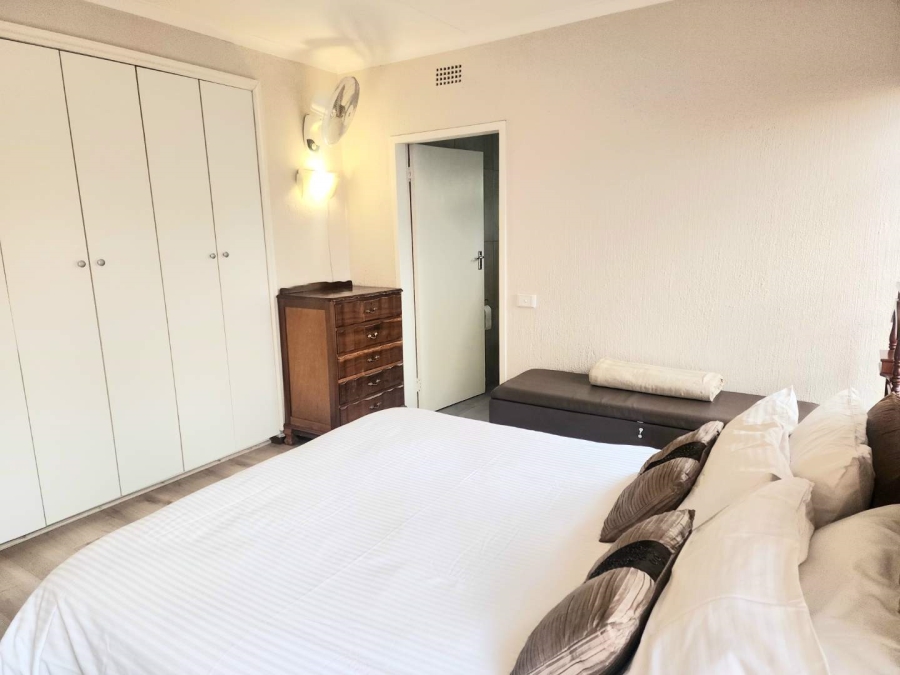 1 Bedroom Property for Sale in Rivonia Gauteng