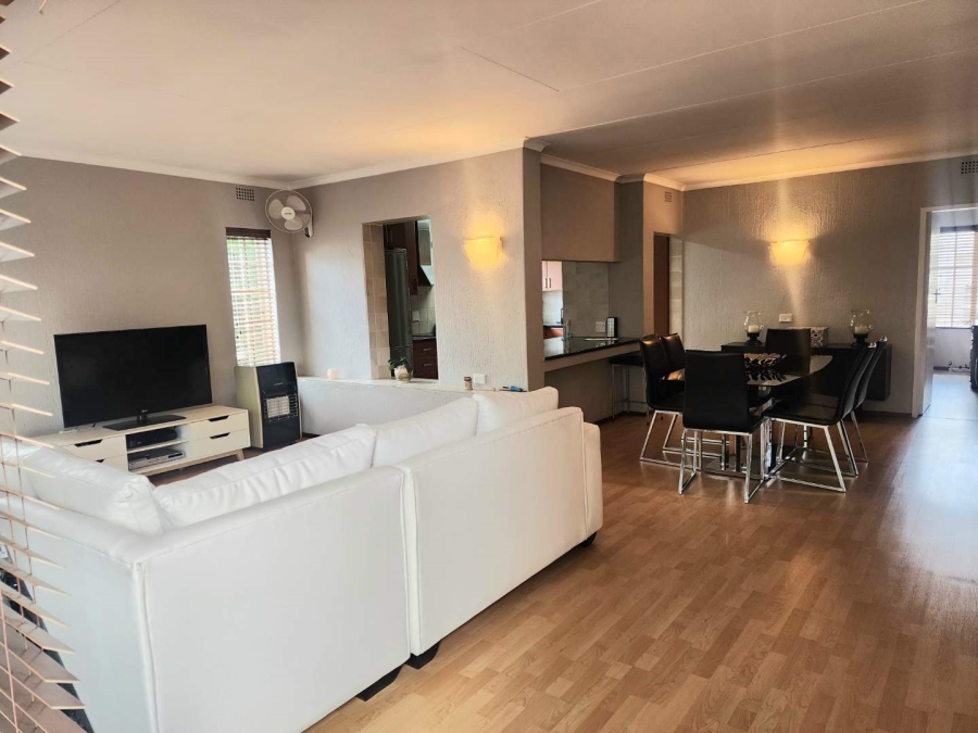 1 Bedroom Property for Sale in Rivonia Gauteng