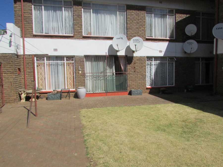 2 Bedroom Property for Sale in Randfontein Central Gauteng